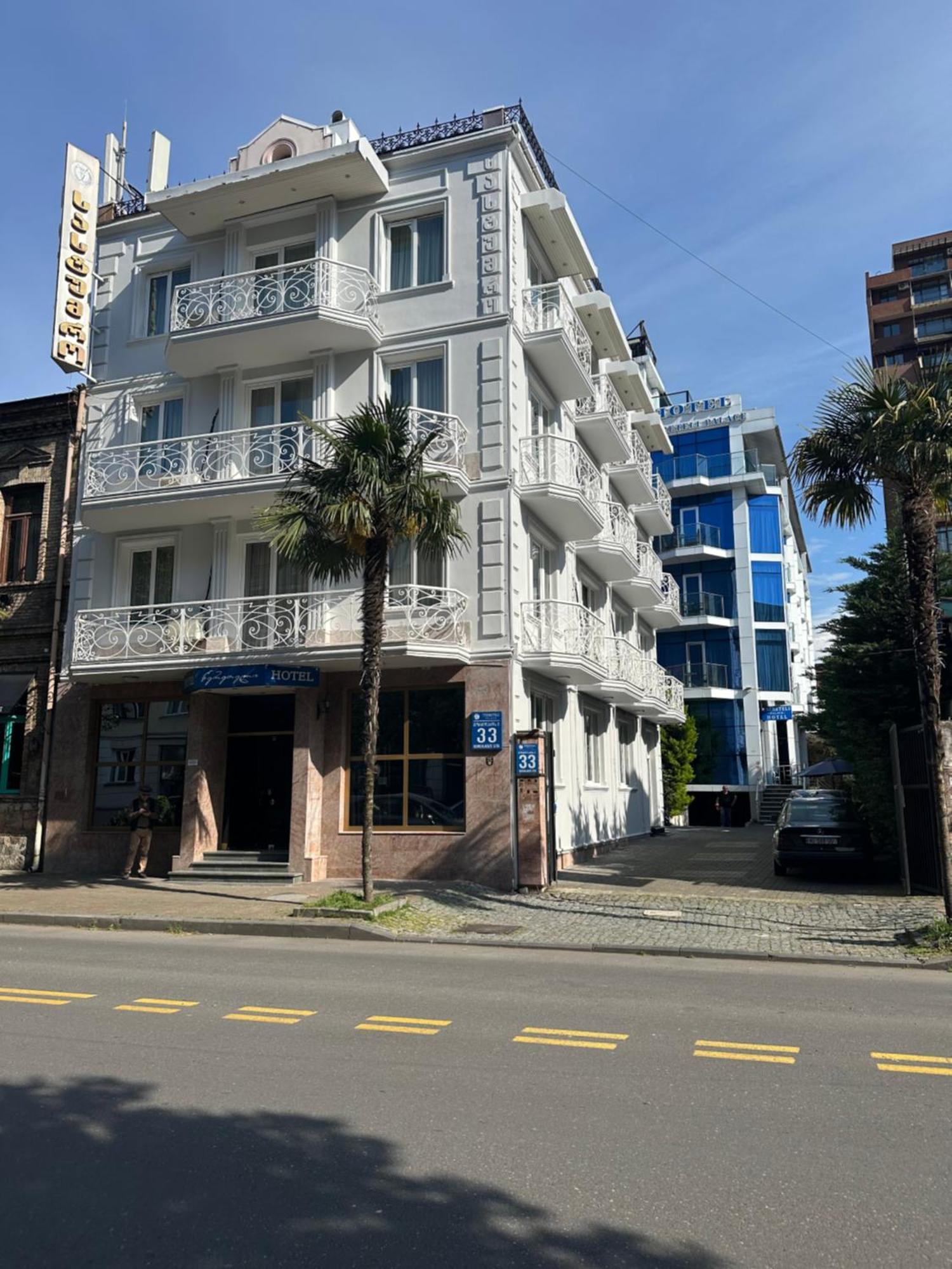Hotel Tsereteli Batum Dış mekan fotoğraf